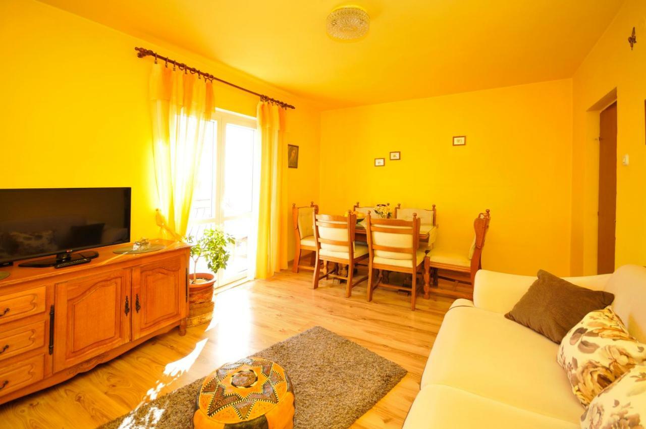 Apartment Ana Trogir Exterior photo